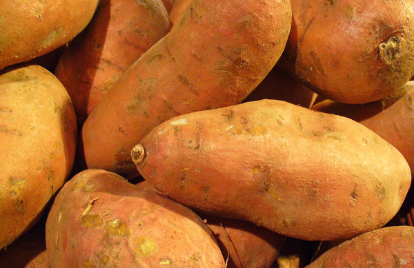 Sladek krompir in njegovi ugodni učinki na zdravje